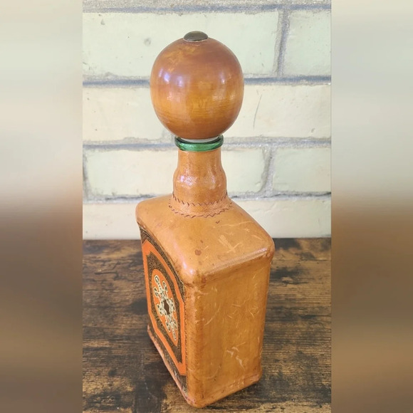 Vintage Leather Wrapped Decanter - Picture 5 of 8